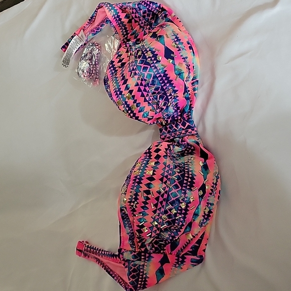 PINK bikini top large - Picture 1 of 6